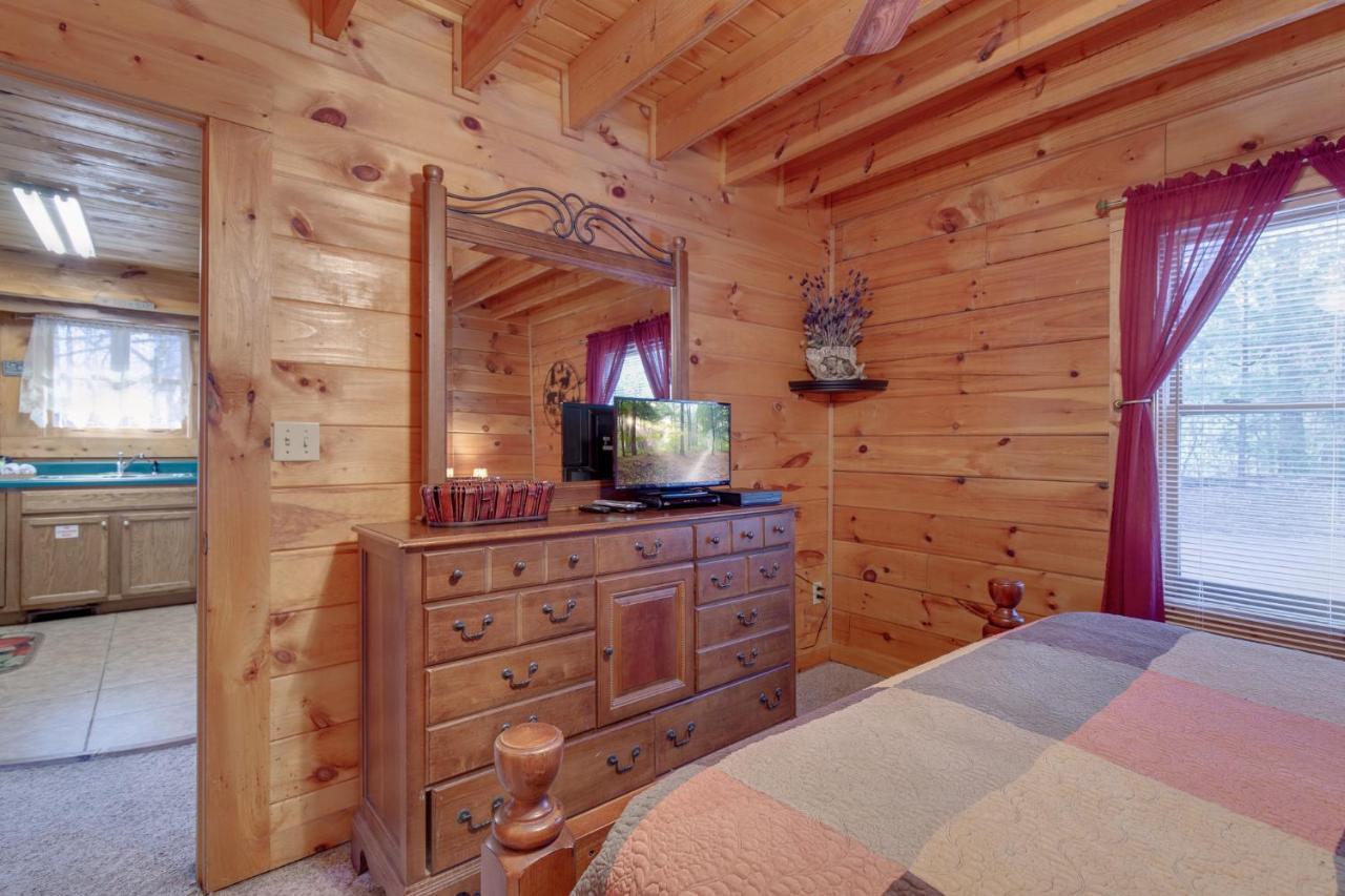 سيفيرفيل Wildwood Cove, 2 Bedrooms, Fireplace, Wifi, Jetted Tub, Hot Tub, Sleeps 6 المظهر الخارجي الصورة